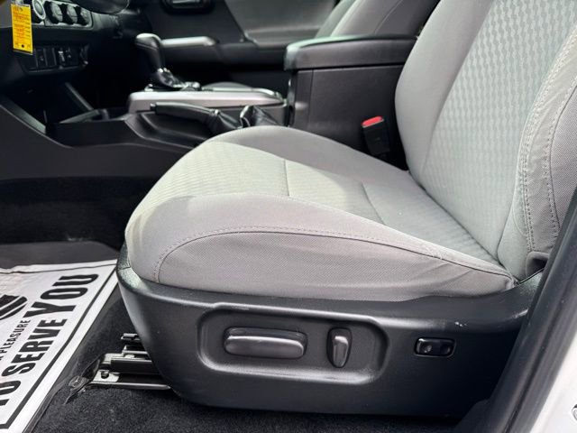 Used 2022 Toyota Tacoma SR5 image 20