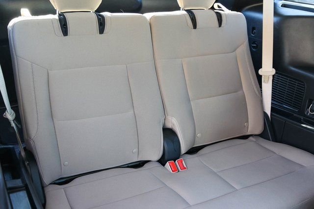 Used 2022 Ford Explorer XLT image 20