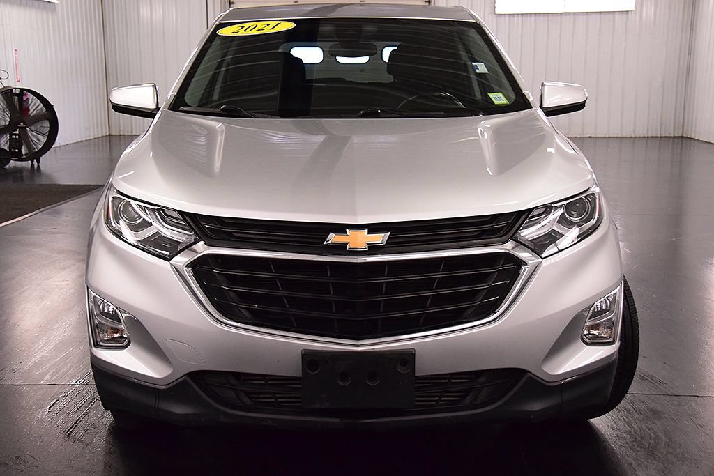 Used 2021 Chevrolet Equinox LT AWD/4WD image 2
