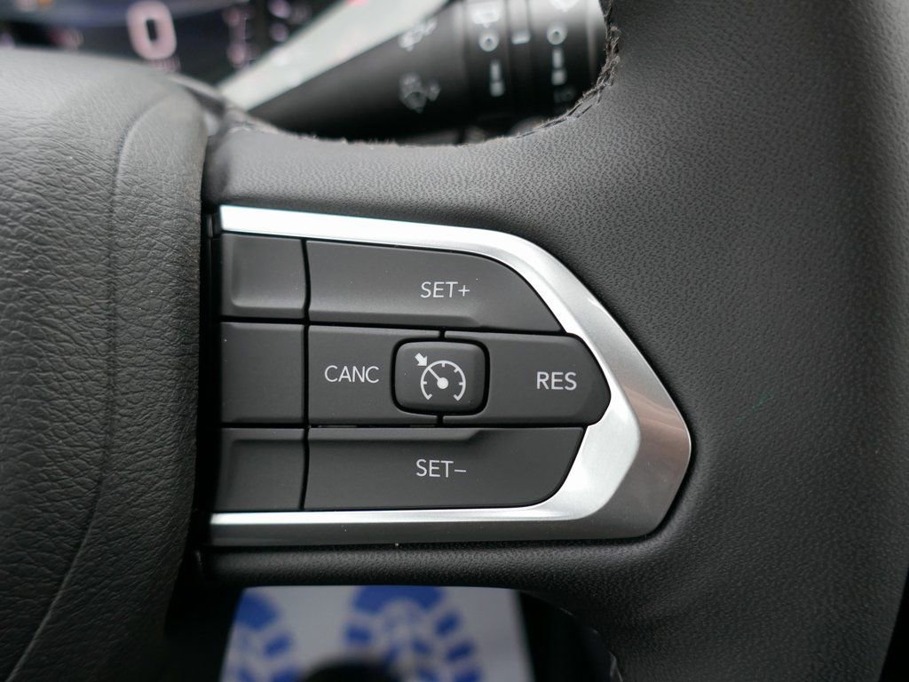 New 2026 Jeep Compass Latitude image 16