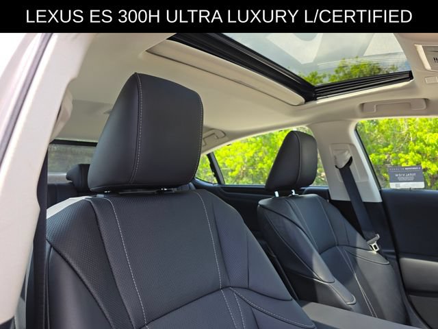 Used 2024 Lexus ES 300h Ultra Luxury w/ Accessory Package (Z1) FWD image 11