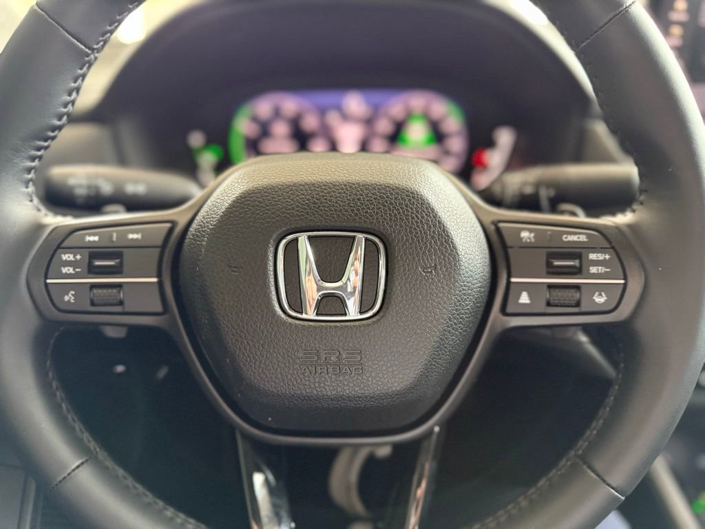 Used 2025 Honda Accord EX-L image 18