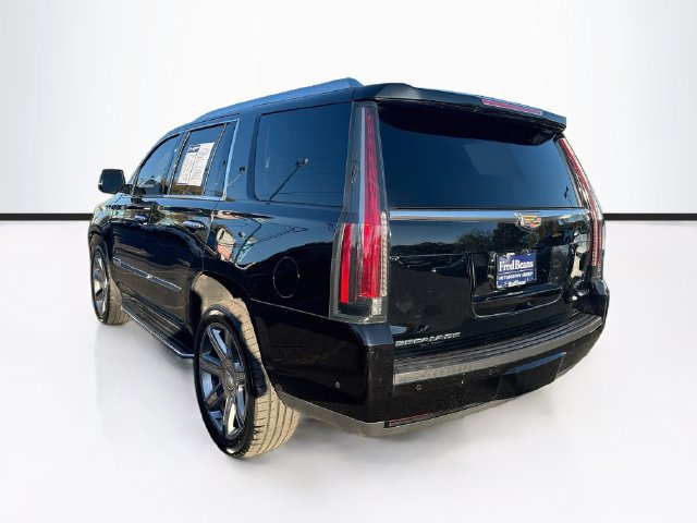 Used 2017 Cadillac Escalade Luxury AWD/4WD image 6