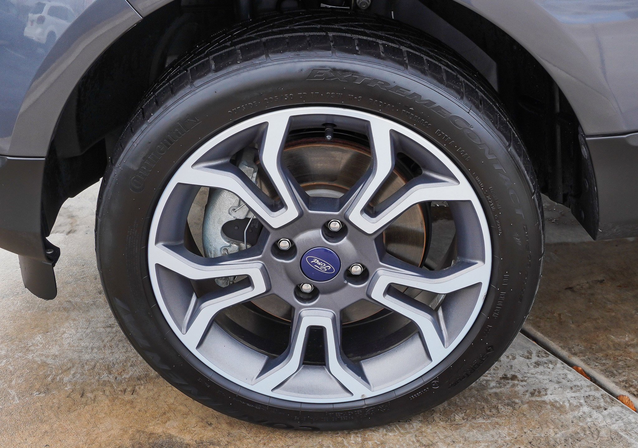 Used 2020 Ford EcoSport SES image 12