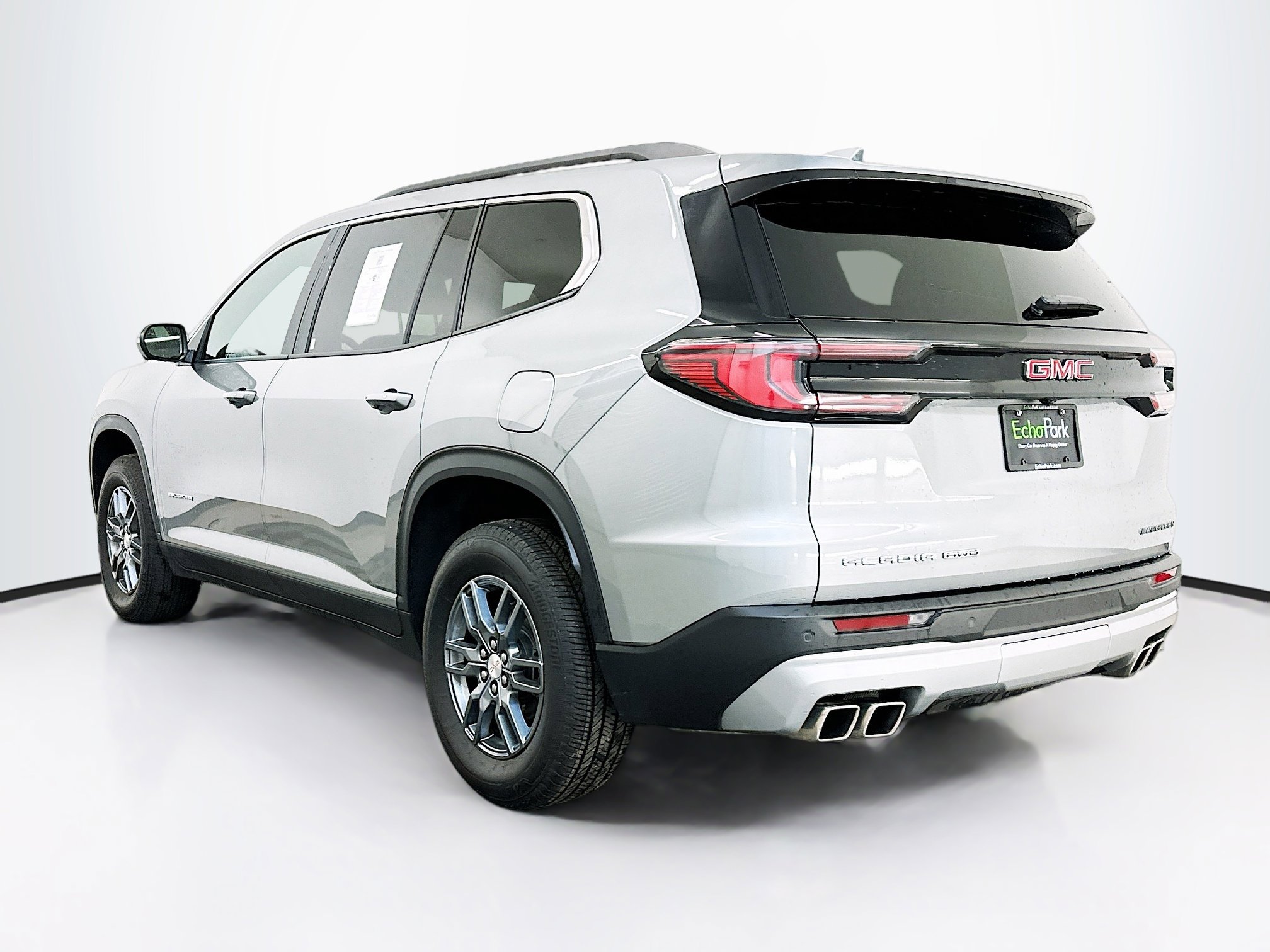 Used 2025 GMC Acadia Elevation image 5