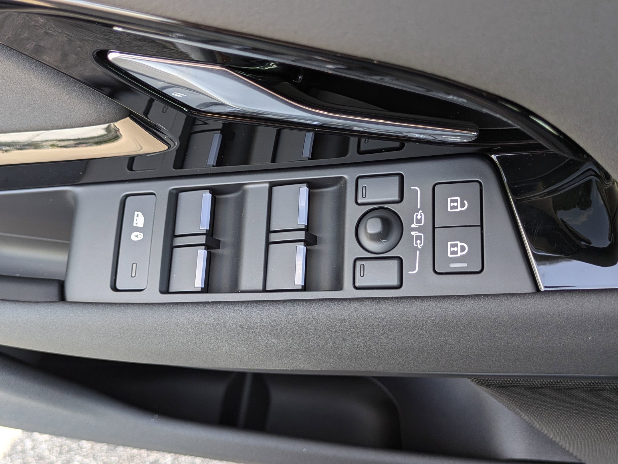 New 2026 Land Rover Range Rover Evoque Dynamic SE image 21