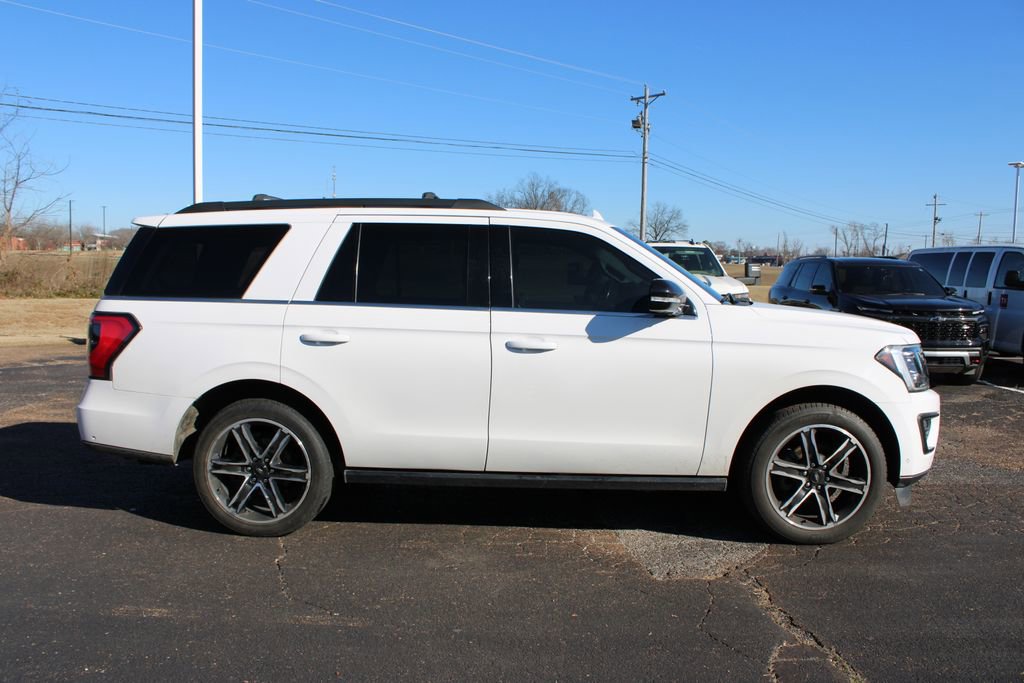 Used 2019 Ford Expedition Limited w/ Equipment Group 303A image 11