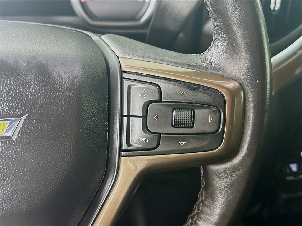 Used 2023 Chevrolet Silverado 2500 High Country w/ Z71 Off-Road Package image 25
