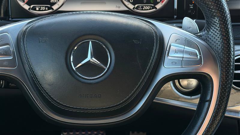 Used 2015 Mercedes-Benz S 63 AMG 4MATIC Sedan image 32