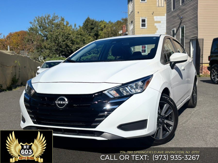 Used 2024 Nissan Versa SV FWD image 1