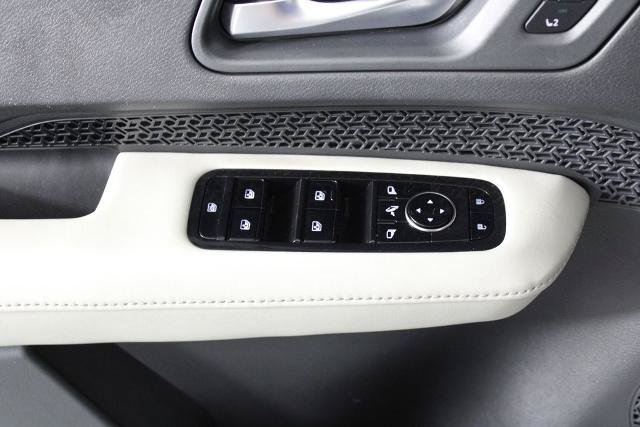 Certified 2023 Nissan Ariya FWD image 23