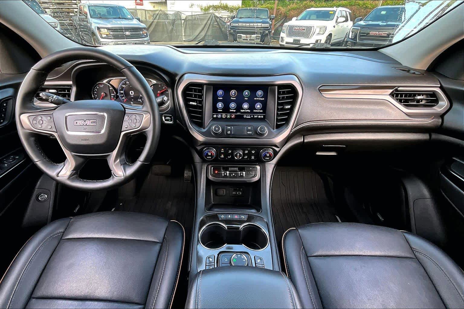 Used 2023 GMC Acadia AT4 w/ Technology Package image 16