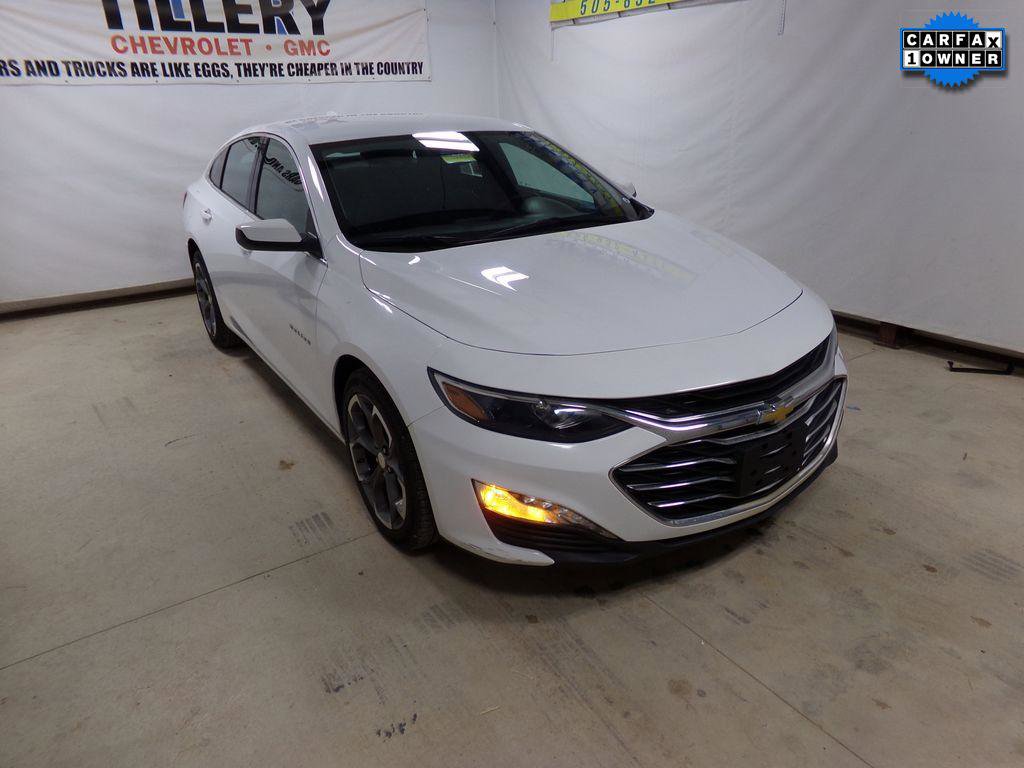 Used 2023 Chevrolet Malibu LT w/ Driver Confidence Package image 1