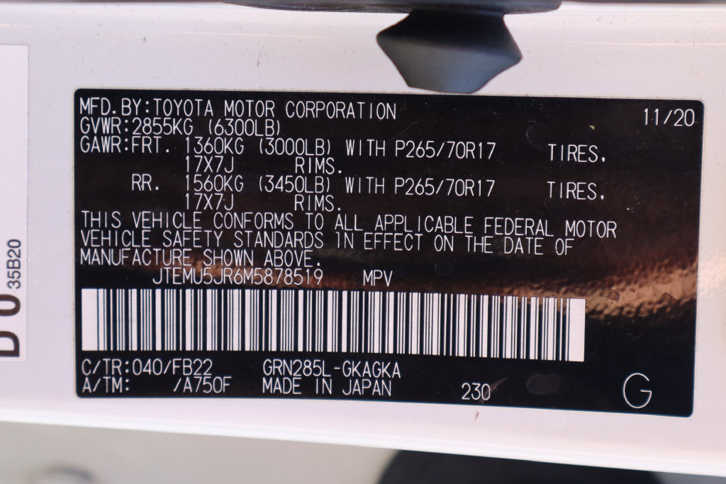 Used 2021 Toyota 4Runner SR5 AWD/4WD image 51