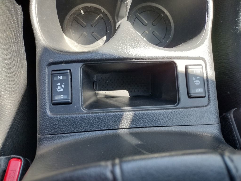 Used 2019 Nissan Rogue SL w/ Premium Package image 25