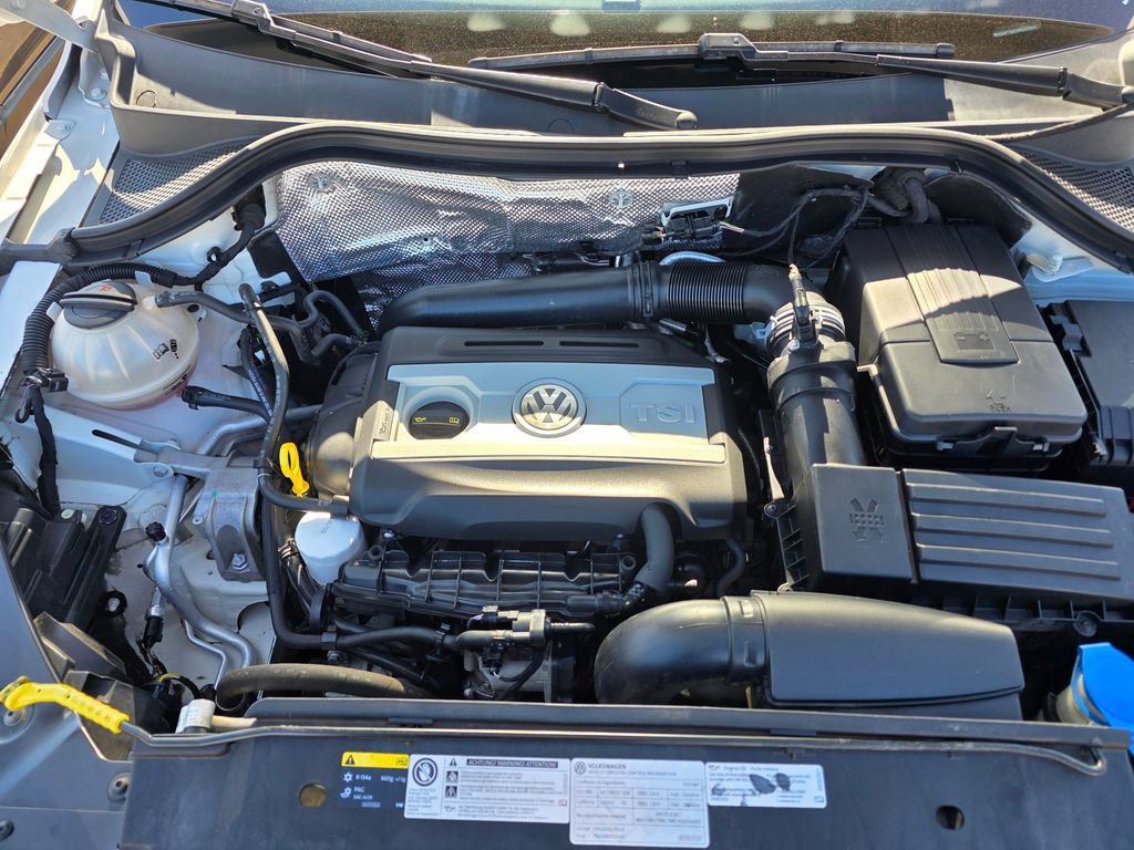 Used 2017 Volkswagen Tiguan S FWD image 23