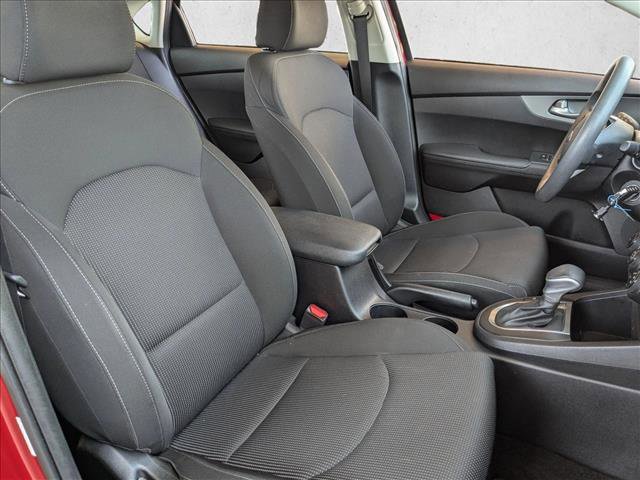 Used 2020 Kia Forte LXS FWD image 16