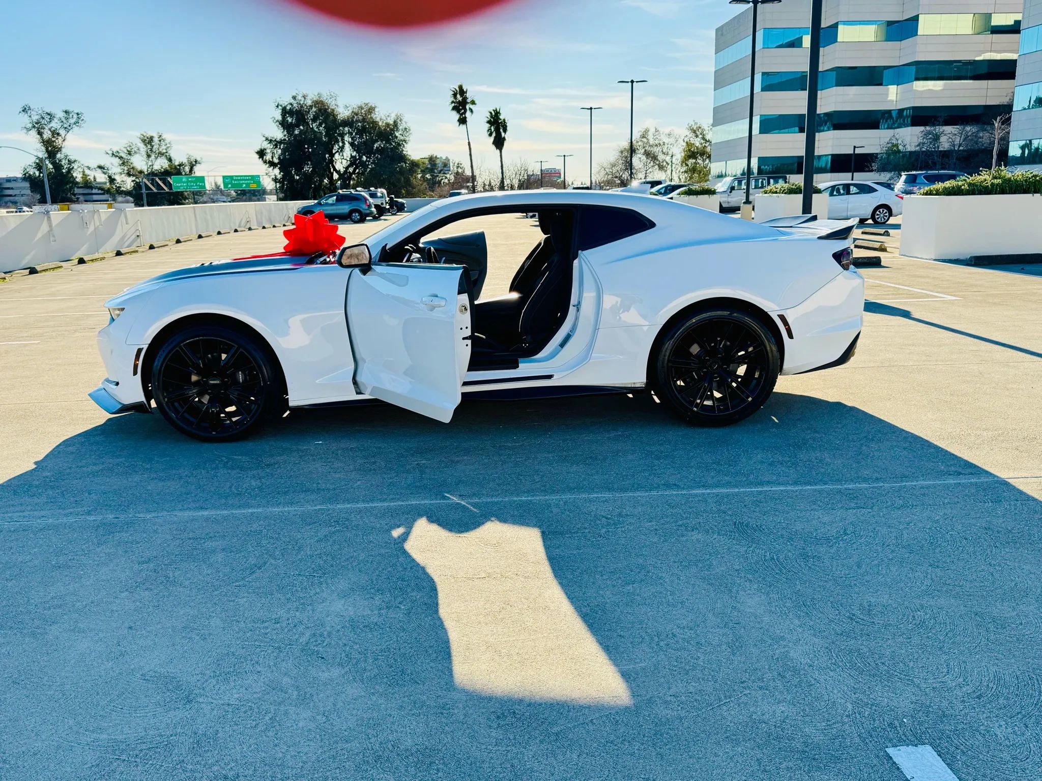 Used 2020 Chevrolet Camaro LT image 36