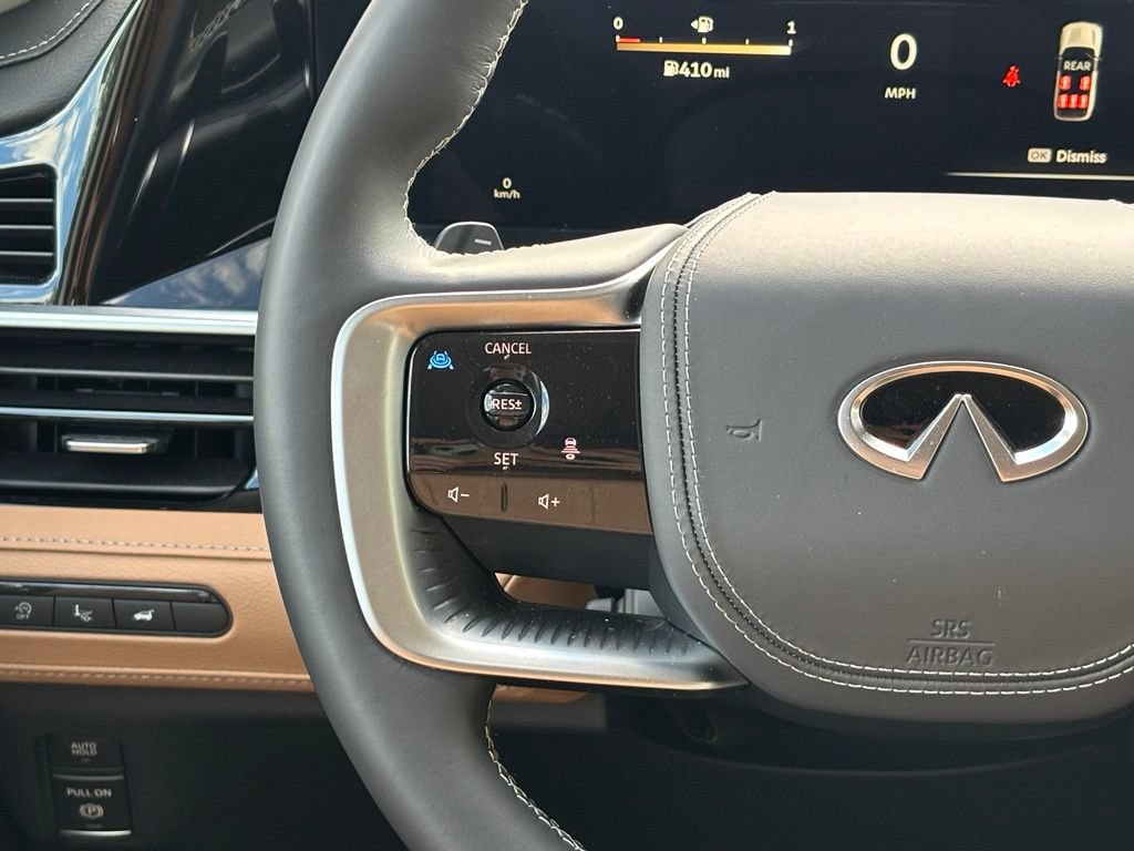 Used 2025 INFINITI QX80 Sensory AWD/4WD image 23