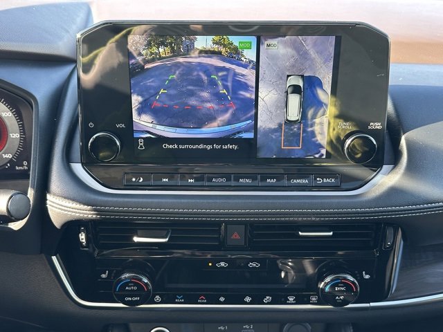 Certified 2022 Nissan Rogue Platinum w/ Head-Up Display Package image 36