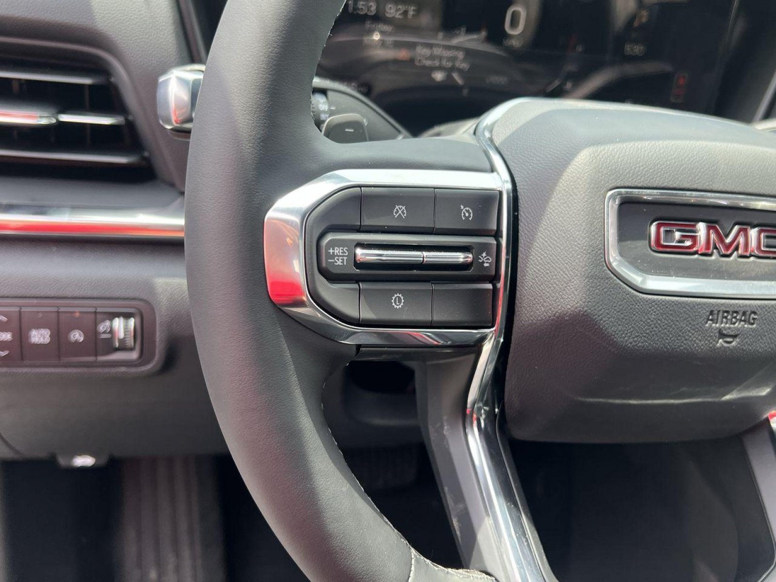 New 2026 GMC Terrain Elevation w/ Technology Package II FWD image 25