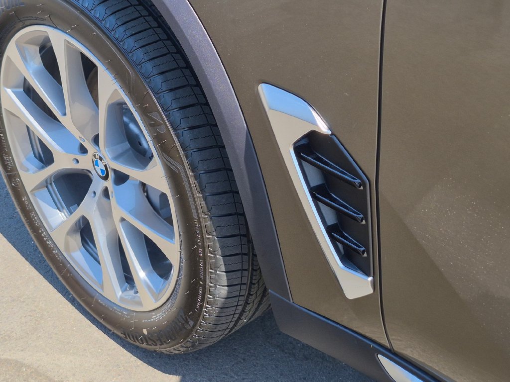 New 2026 BMW X5 sDrive40i w/ Climate Comfort Package RWD image 30