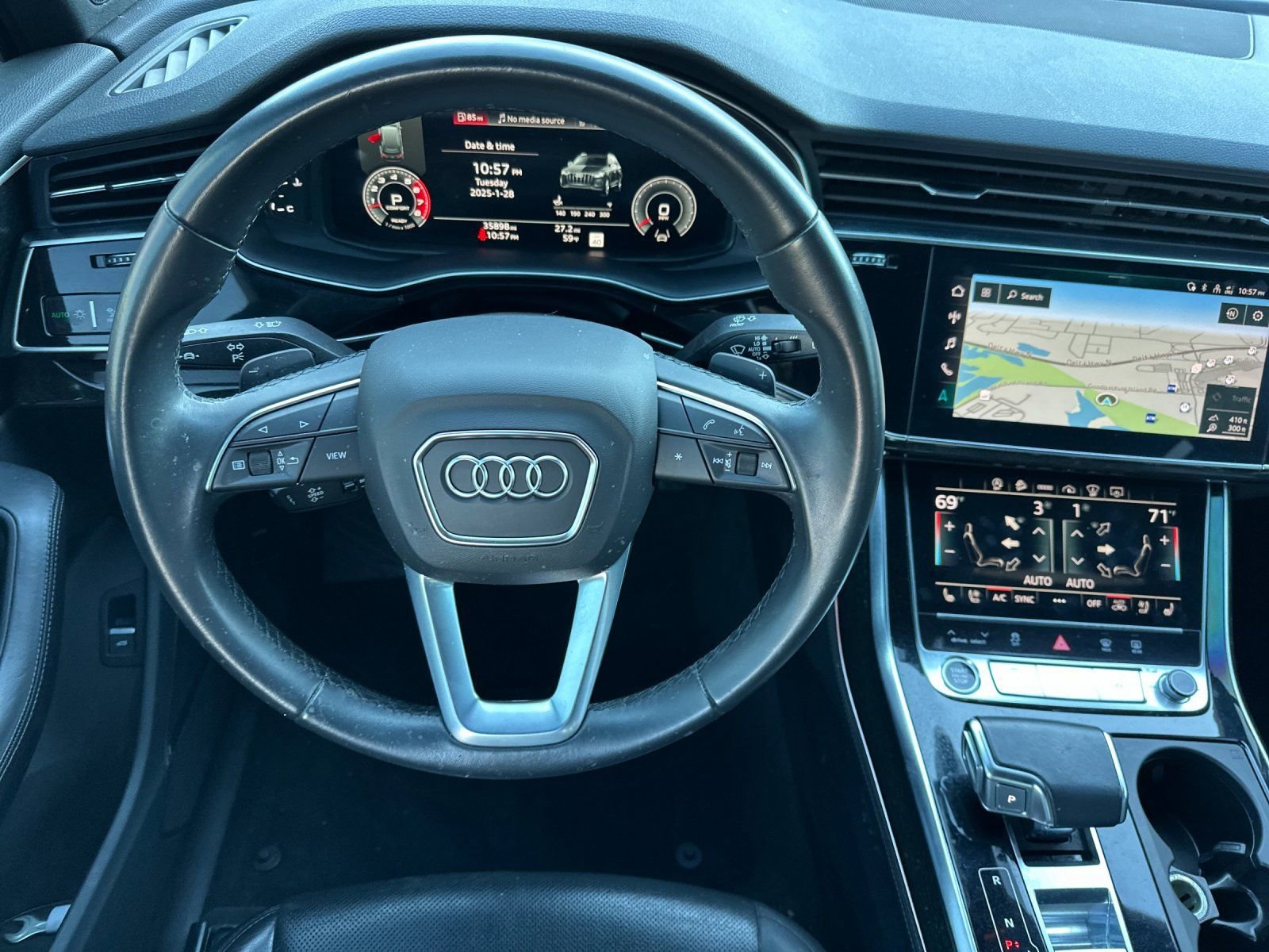 Used 2021 Audi Q7 3.0T Prestige AWD/4WD image 14