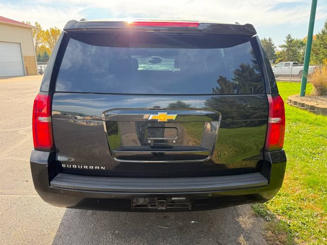 Used 2019 Chevrolet Suburban LT w/ Max Trailering Package AWD/4WD image 2