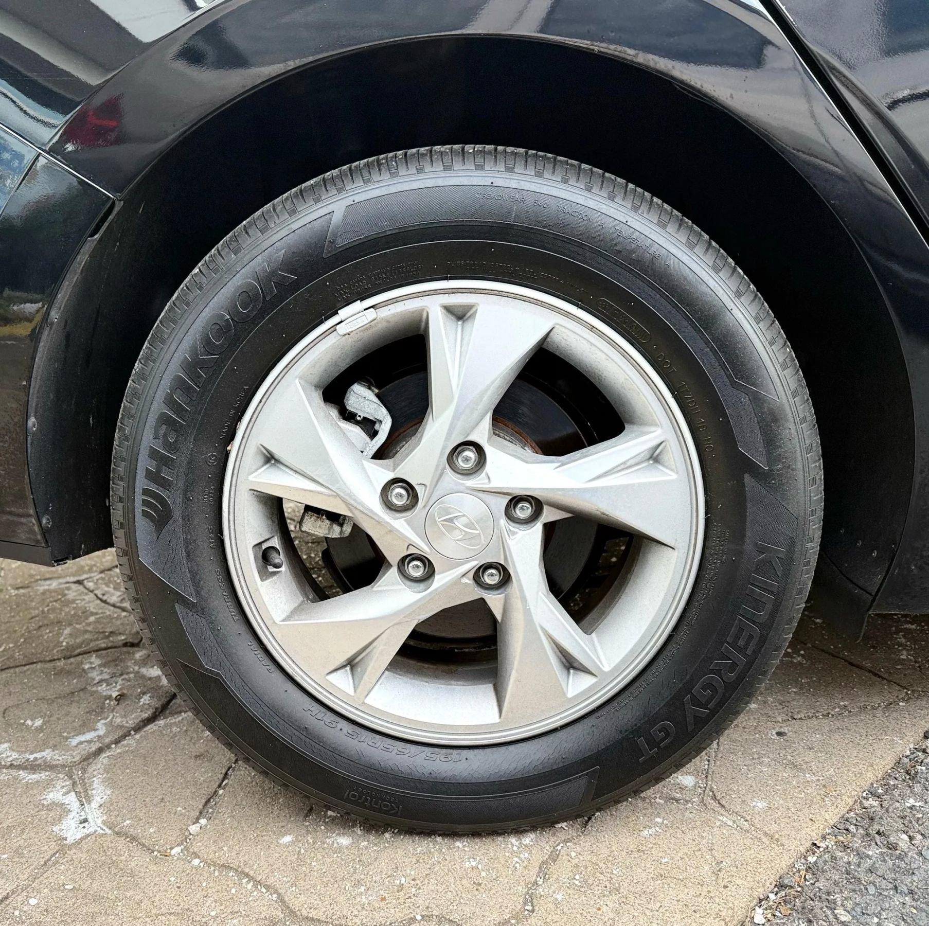 Used 2021 Hyundai Elantra SE w/ Cargo Package image 45