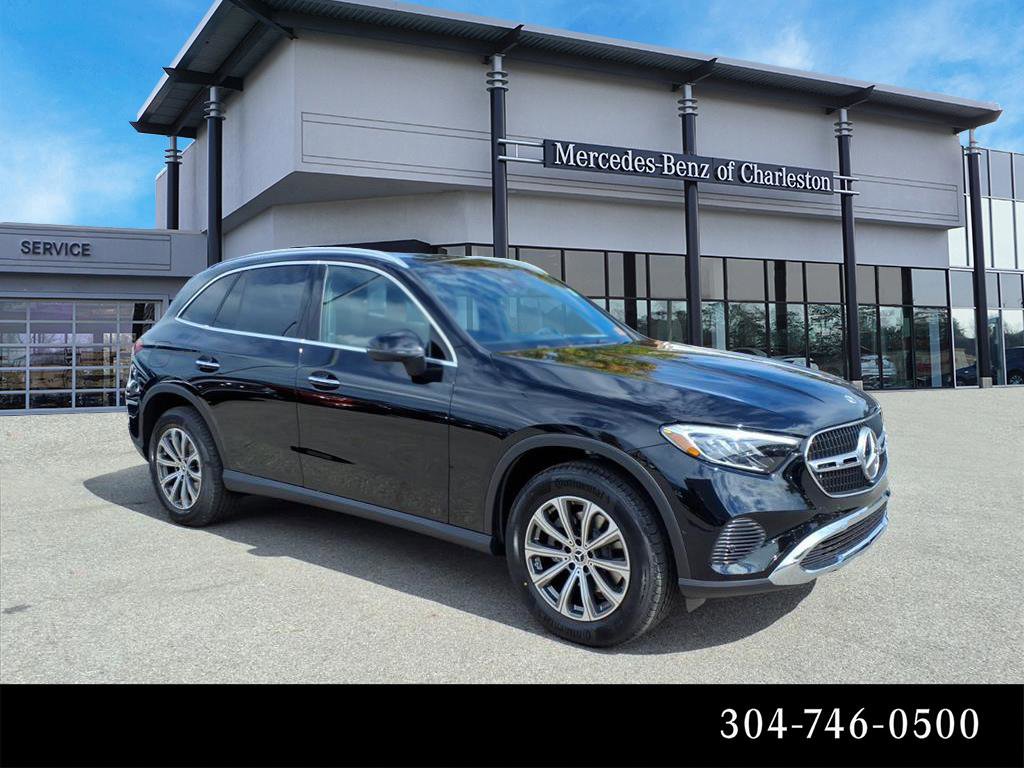 Used 2026 Mercedes-Benz GLC 300 4MATIC image 1
