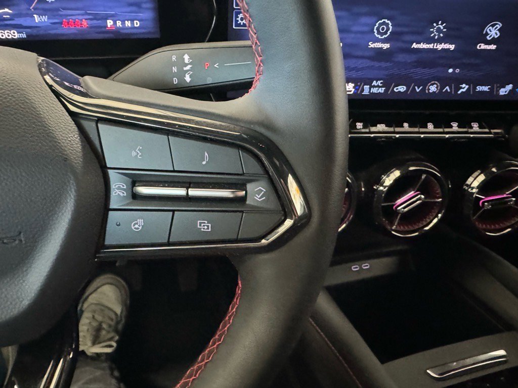 Used 2024 Chevrolet Blazer EV RS image 26