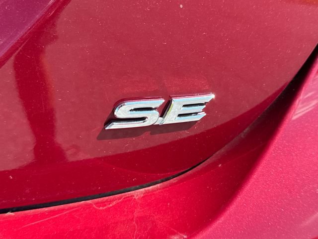 Used 2018 Toyota Camry SE FWD image 17