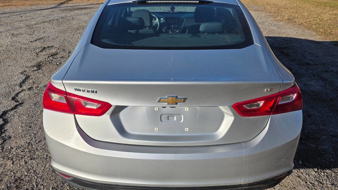 Used 2016 Chevrolet Malibu LT image 5