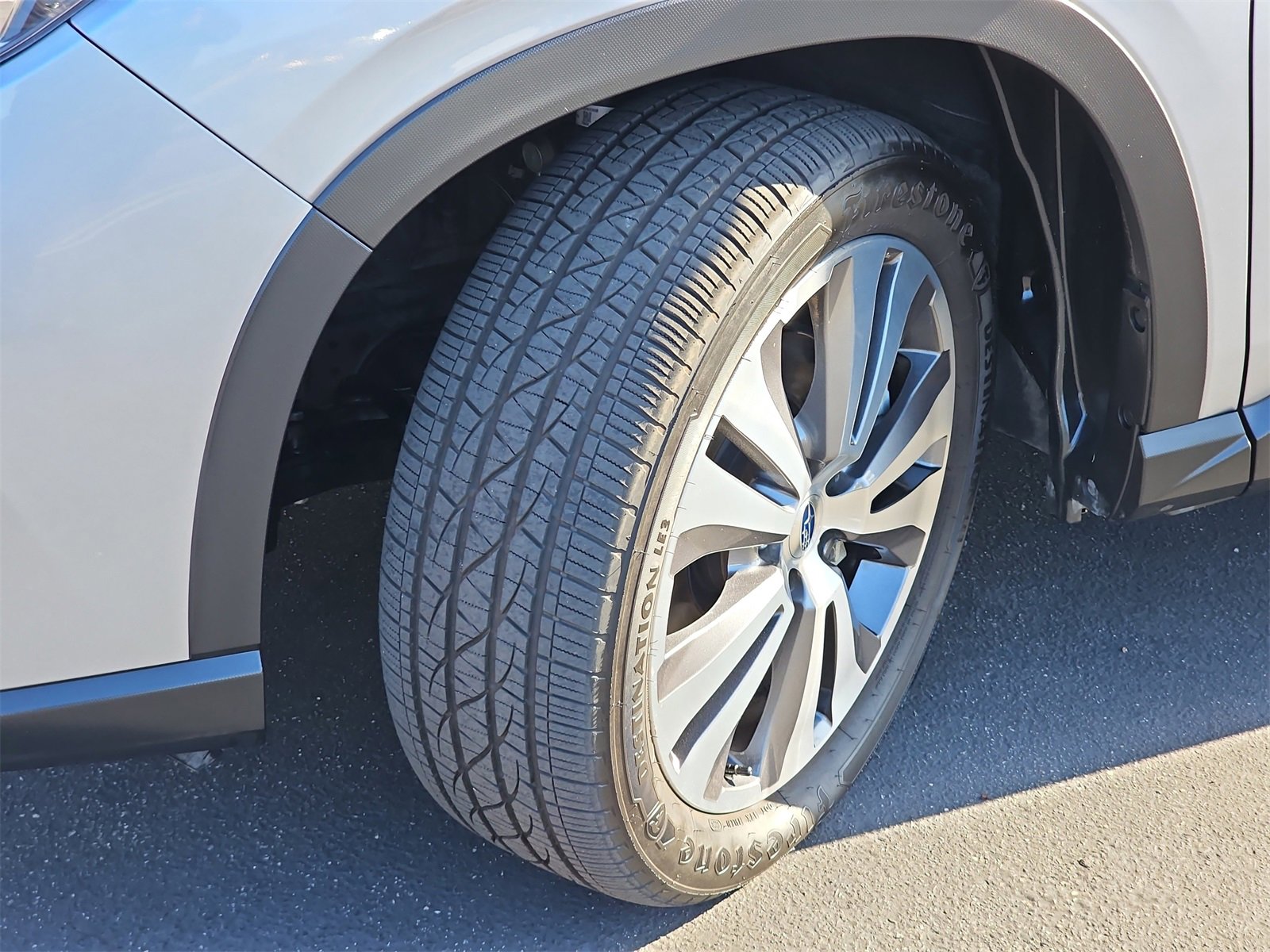 Certified 2022 Subaru Ascent Limited w/ Technology Package image 36