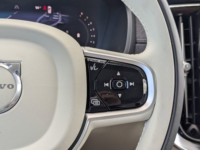 New 2026 Volvo XC90 B6 Ultra image 29