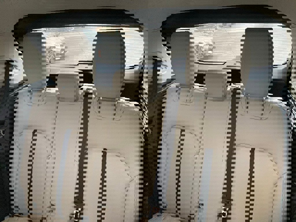 Used 2024 MAZDA CX-90 3.3 Turbo w/ Preferred Plus image 11