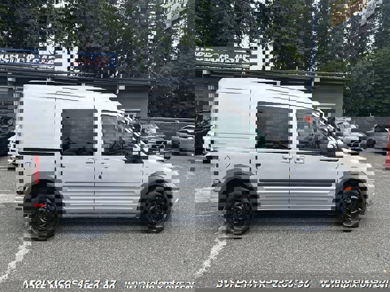 Used 2011 Ford Transit Connect XLT image 8