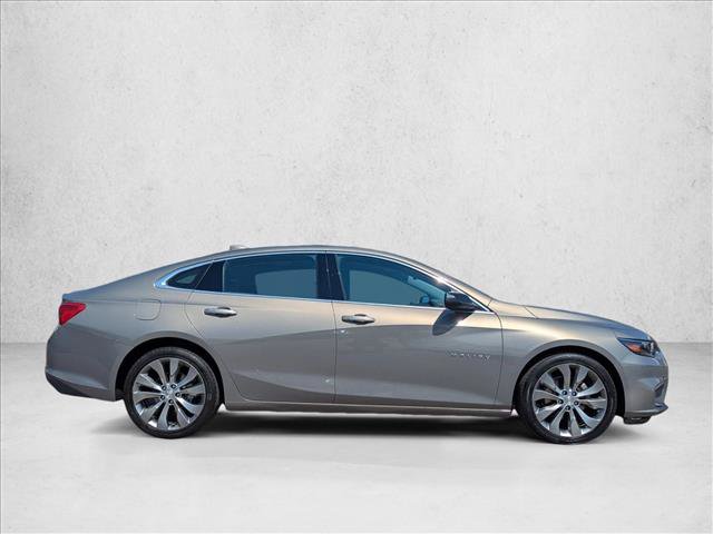 Used 2017 Chevrolet Malibu Premier w/ Premier Sun and Wheel Package FWD image 4
