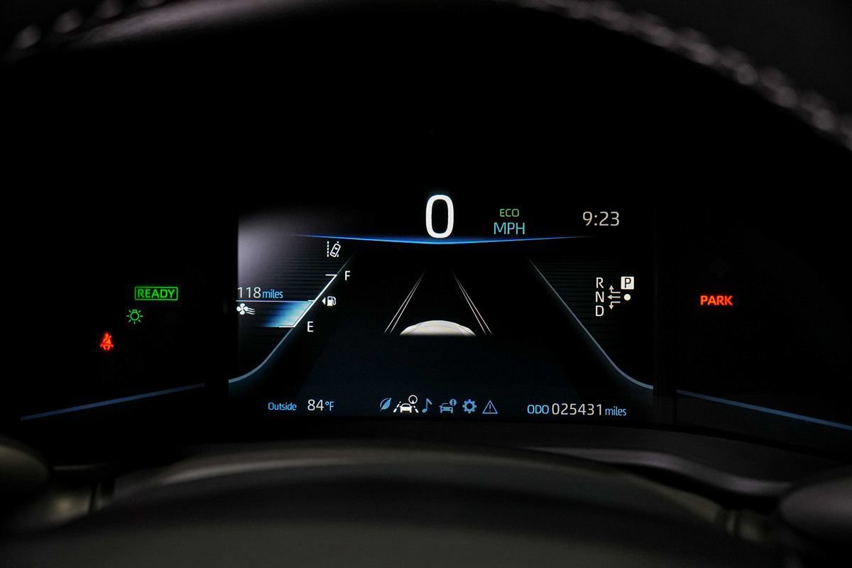 Used 2023 Toyota Mirai w/ Advanced Technology Package RWD image 26