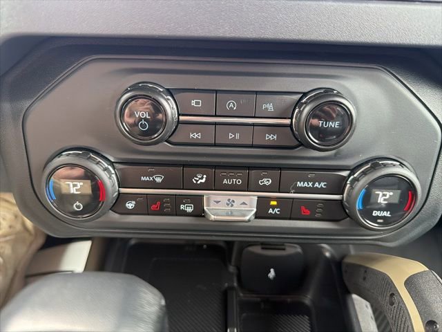 Used 2025 Ford Bronco Badlands AWD/4WD image 31