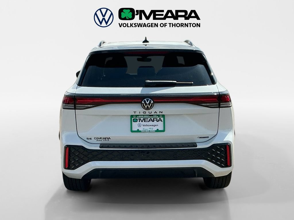 New 2026 Volkswagen Tiguan SE R-Line AWD/4WD image 4
