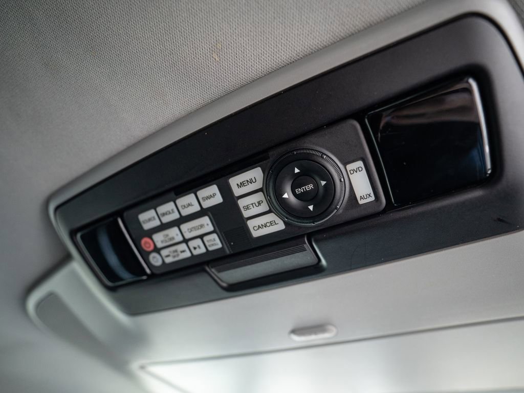 Certified 2018 Acura MDX w/ Advance & Entertainment image 45