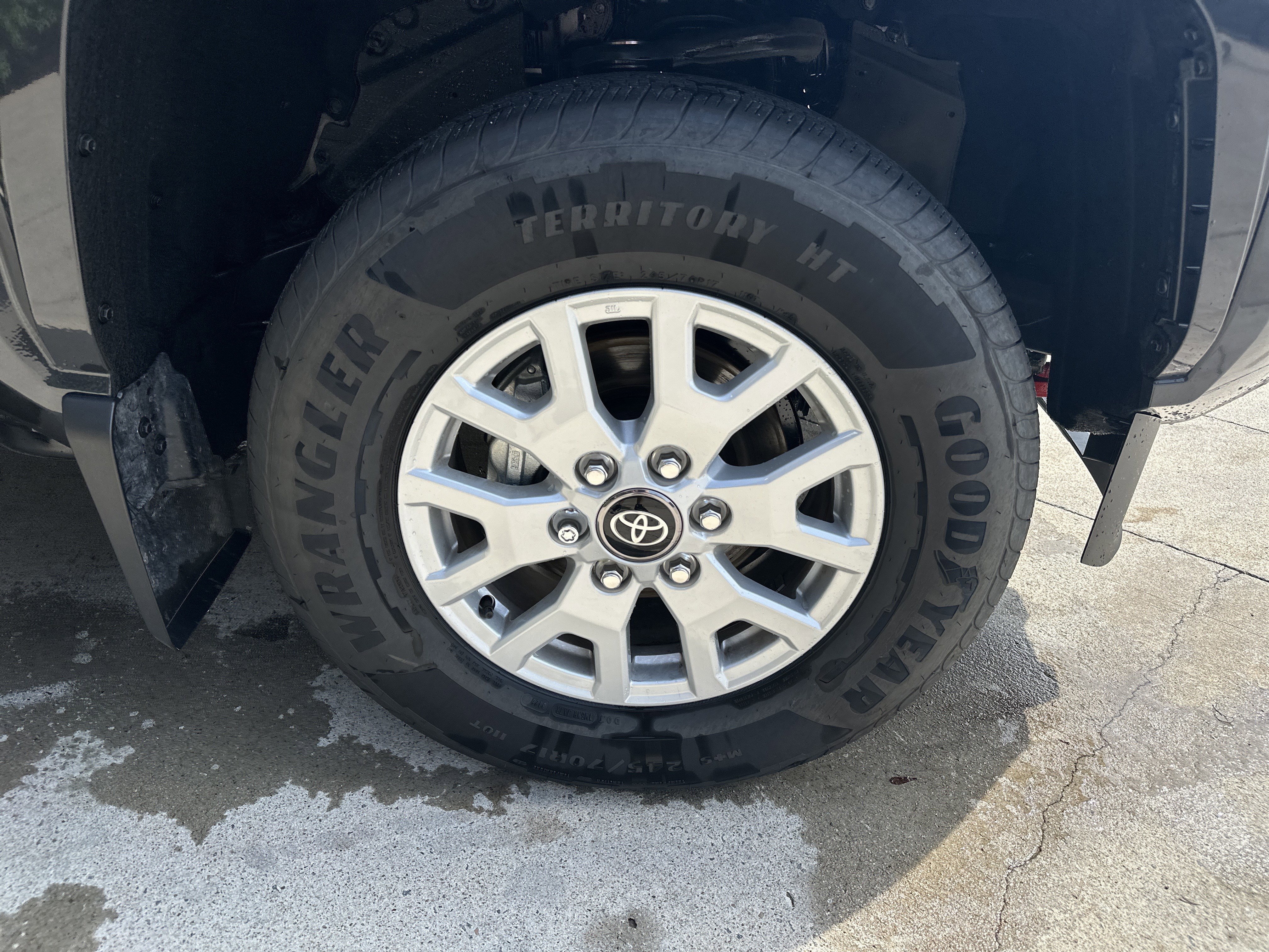 Used 2026 Toyota Tacoma SR5 AWD/4WD image 30