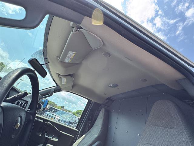 Used 2020 Chevrolet Express 2500 RWD image 22