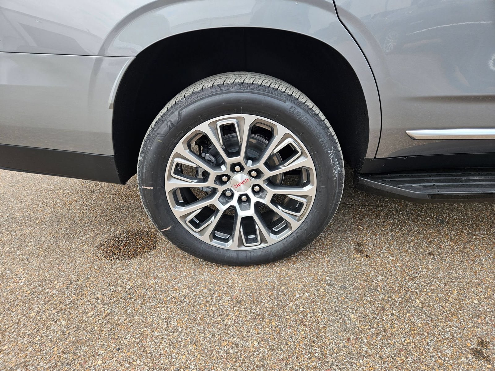 New 2026 GMC Yukon Denali AWD/4WD image 30