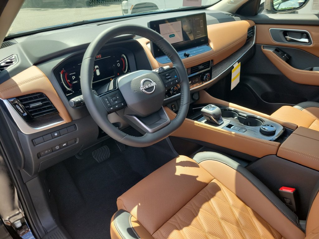 New 2026 Nissan Rogue Platinum AWD/4WD image 15