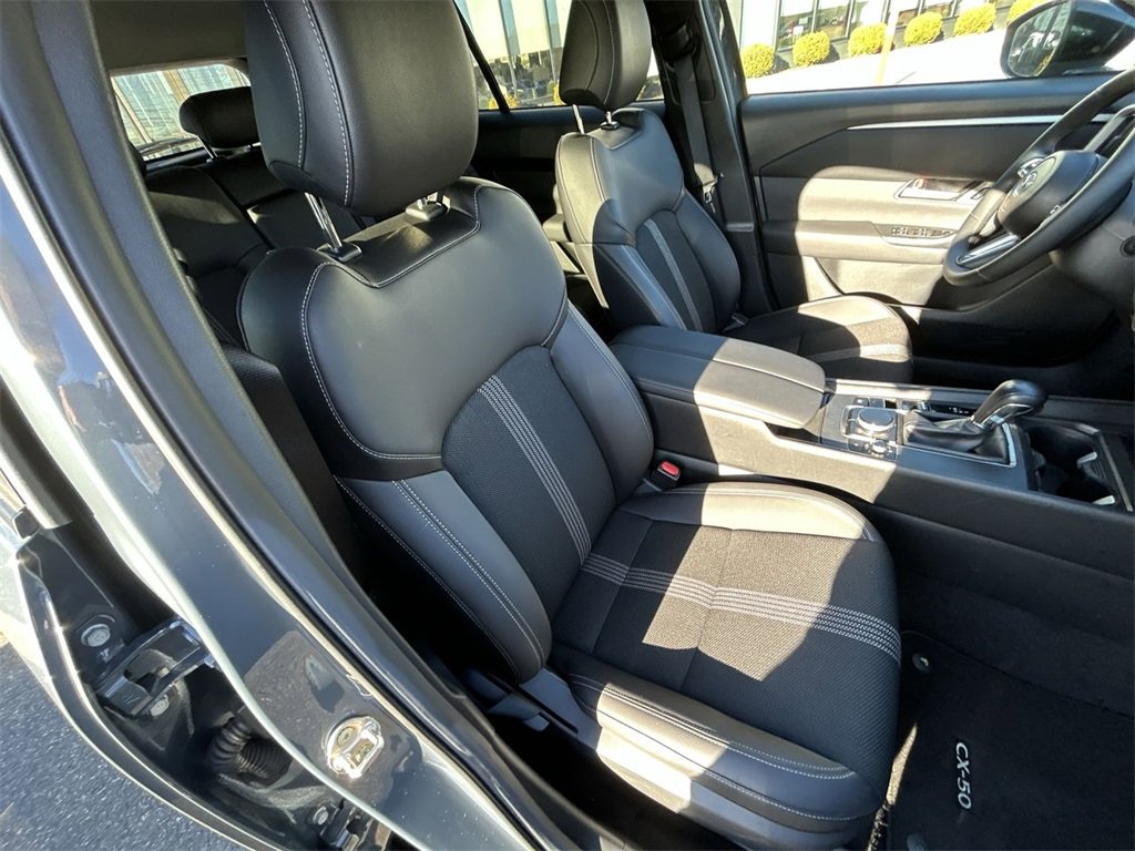 Used 2025 MAZDA CX-50 AWD 2.5 S w/ Preferred Package image 24