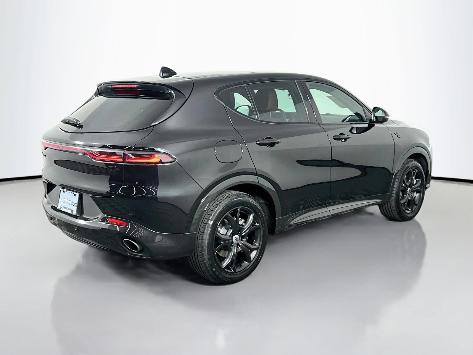 Used 2024 Dodge Hornet R/T Plus w/ R/T Blacktop Package AWD/4WD image 7