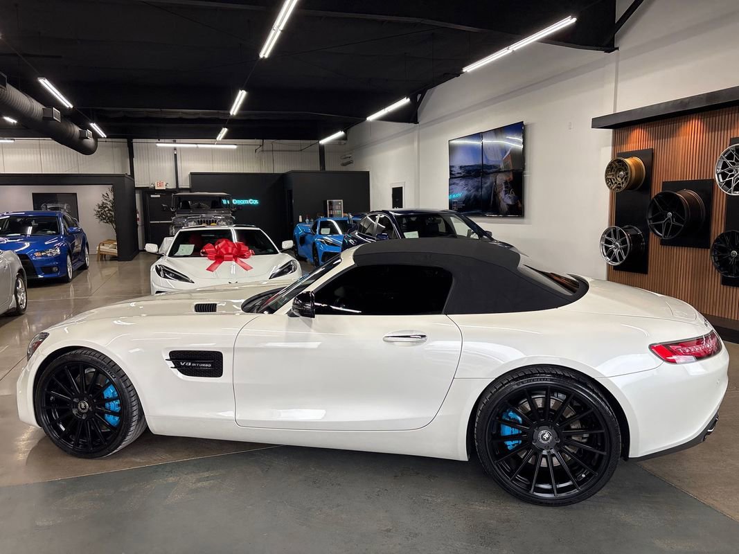 Used 2018 Mercedes-Benz AMG GT Roadster w/ Lane Tracking Package image 6