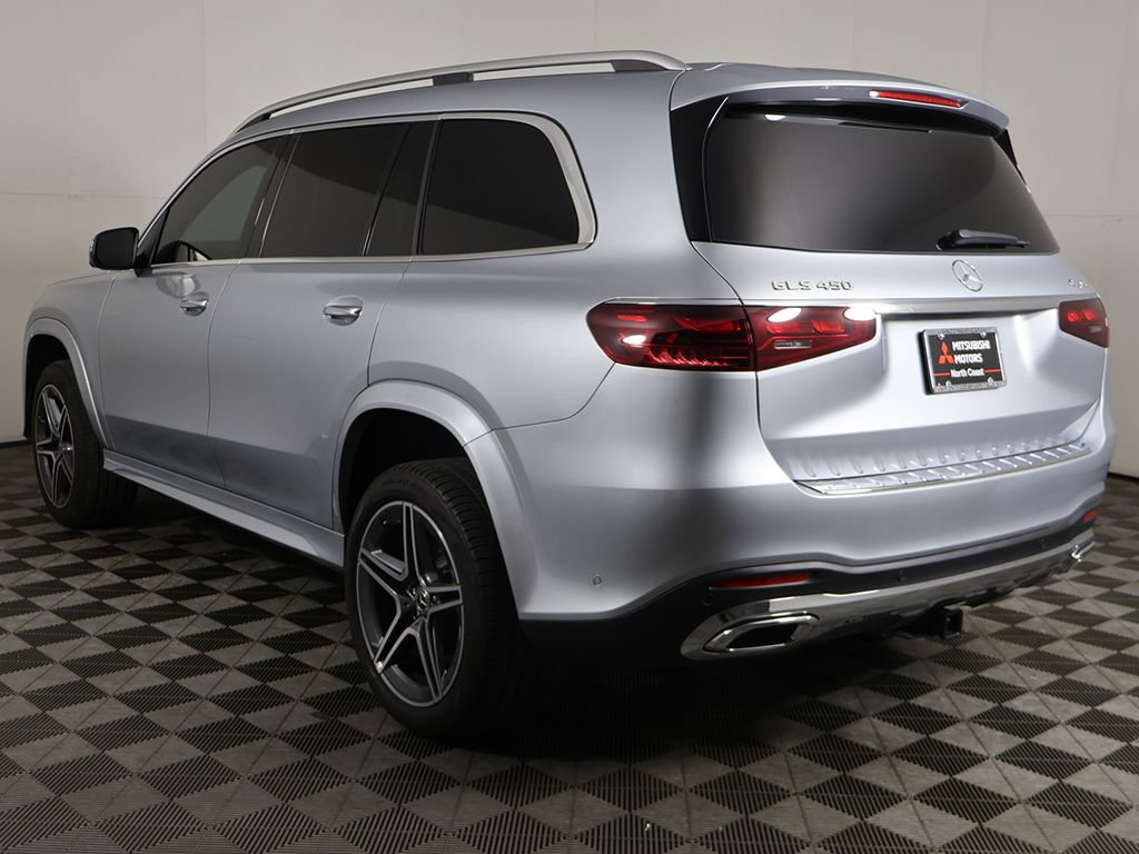 Used 2025 Mercedes-Benz GLS 450 4MATIC w/ AMG Line Exterior image 13